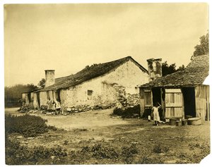 テキサス州のサンアントニオ近郊にある "メキシカン "ハウス 作： Jessie Tarbox Beals