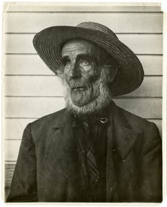 麦わら帽子をかぶった老人、1905-40年頃（ゼラチンシルバー写真 作： Jessie Tarbox Beals