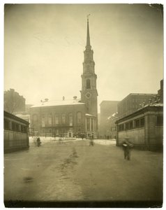 パーク・ストリート教会（アメリカ） 1902-10年頃（ゼラチンシルバー写真 作： Jessie Tarbox Beals