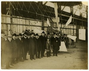 世界博覧会セントルイス、右はフランシス大統領 作： Jessie Tarbox Beals