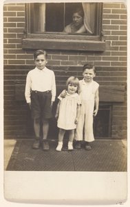 [3人の子供の肖像］