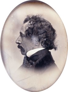 チャールズディケンズとして識別される紳士の横顔の肖像、1853年から1855年 作： John Jabez Edwin Paisley Mayall