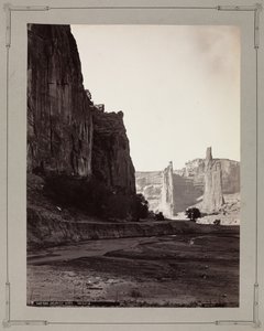 イースト フォーク、デ シェリー川、アリゾナ州、1879 ～ 1881 年。 作： John K. Hillers