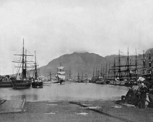 南アフリカの喜望峰（モノクロ写真 作： John Lawson Stoddard