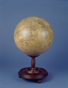 不明な画像 作： John Russell