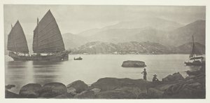 1868年頃のCanton Trading Junk。 作： John Thomson