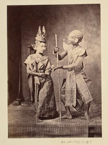 [コン・パフォーマー］ 作： John Thomson