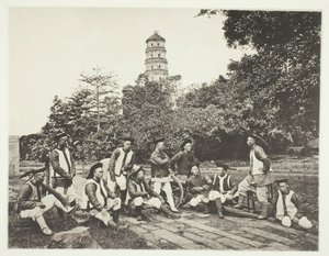 タルタル兵（1868年頃）。 作： John Thomson