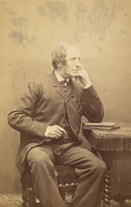 エドワード・ウィリアム・クック、1860年代。 作： John and Charles Watkins