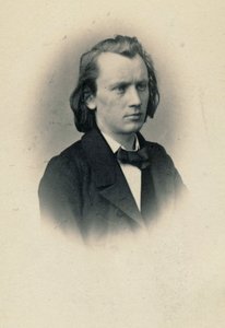 作曲家ヨハネス・ブラームスの肖像、1833～1897年、1863年頃。 作： Josef Löwy