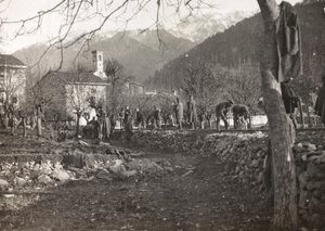 アルバム「Meine weltkriegs - Erinnerungen South-West Front (Carinthia, Italien, South Tyrol) (私の世界の戦争-南西戦線の思い出（カリンシア、イタリア、トレンティーノ・アルト・アディジェ）1915/03/1915-12/11/1918 - Josef Zohles Wien ": 兵士たちがコ