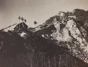 アルバム「Meine weltkriegs - Erinnerungen South-West Front (Carinthia, Italien, South Tyrol) (私の世界大戦-南西戦線の思い出（カリンシア、イタリア、トレンティーノ・アルト・アディジェ）31/03/1915-12/11/1918 - Josef Zohles Wien ":ヘンゼル要塞（モノクロ写真 作： Josef Zohles