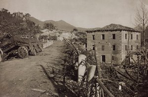 アルバム "Meine weltkriegs - Erinnerungen South-West Front (Carinthia, Italien, South Tyrol) (私の世界大戦-南西戦線の記憶（カリンシア、イタリア、トレンティーノ・アルト・アディジェ）1915年3月31日-1918年11月19日 - Josef Zohles Wien ": トルメッツォの瓦礫（モノクロ写真