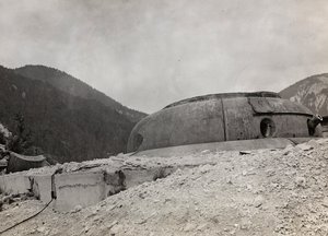 アルバム「Meine weltkriegs - Erinnerungen South-West Front (Carinthia, Italien, South Tyrol) (私の世界大戦-南西戦線の思い出（カリンシア、イタリア、トレンティーノ・アルト・アディジェ）31/03/1915-12/11/1918 - Josef Zohles Wien ":ヘンゼル要塞（モノクロ写真