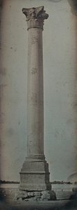 ポンペイの列、アレキサンドリア、1842年 作： Joseph Philibert Girault De Prangey