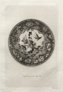 豊かな琺瑯地と女神光仁を表すメダリオン付きソーサー 作： Jules Jacquemart