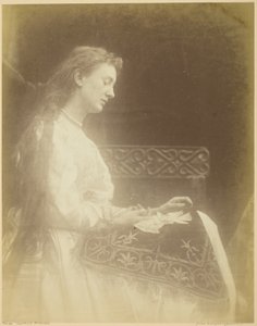 イレーヌ 作： Julia Margaret Cameron