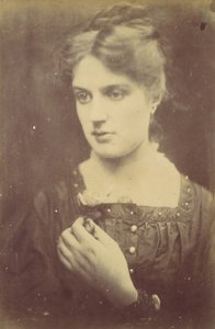 マリー・スパルタリ、1868年 作： Julia Margaret Cameron