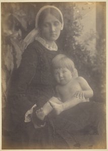 ハーバート・ダックワース夫人とジェラルド・ダックワース 作： Julia Margaret Cameron