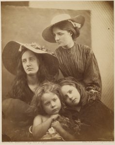 夏の日々 作： Julia Margaret Cameron