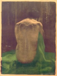 緑の布の女性ヌード 作： Käthe Kollwitz