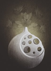  作： 