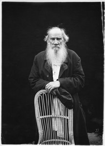 Leo Tolstoy, c.1908 (bw photo) 作： Karl Karlovich Bulla
