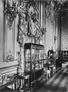 ファベルジェ邸の展示、1902 作： Karl Karlovich Bulla