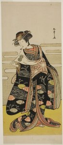 1778 年 11 月、市村座で上演された芝居増屋咲梅の勝鬨で竜姫に変装した三代目瀬川菊之丞。 作： Katsukawa Shunsho