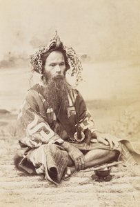 アイヌ・マン、1890年代（ゼラチン・シルバー・プリント） 作： Kenzô Tamoto