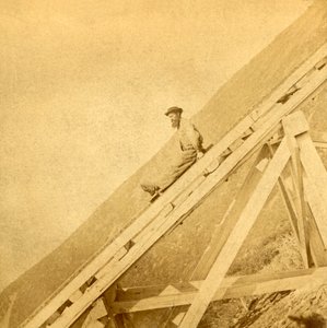 「コースティング、ワシントン山鉄道」、1900 年頃。 作： Kilburn Brothers