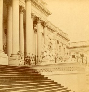 上院正面、ワシントンD.C.」、1900年頃。   作： Kilburn Brothers