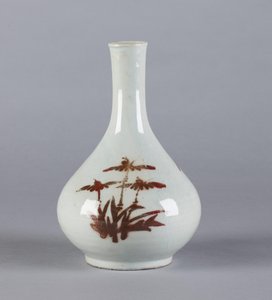 花柄のボトル、李朝（セラミック）