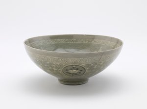 ボウル、高麗時代、12世紀後半（陶） 作： Korean School