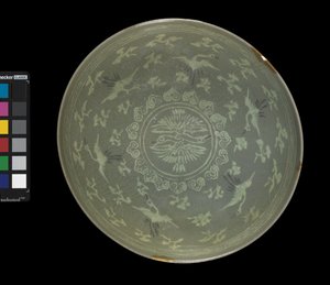 鶴と雲の入ったボウル、c.1150-1200（青磁釉石器） 作： Korean School