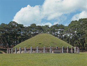 ウォンソン王の墓 作： Korean School