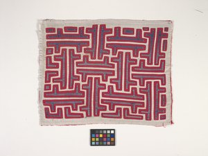 シャツパネル（モーラ）（写真） 作： Kuna Indian Culture