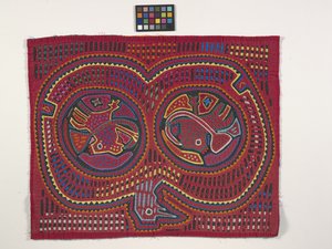 シャツパネル（モーラ）（写真） 作： Kuna Indian Culture