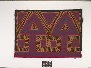 シャツパネル（モーラ）（写真） 作： Kuna Indian Culture