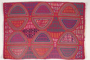 シャツパネル（モラ）、1950年頃（アップリケコットン） 作： Kuna Indian Culture
