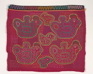 Shirt panel (mola) (appliqued cotton)   1449047   ja       japanese Successfully Translated  Original: Landscape with three figures, cottage, and church spire Translat: Landscape with three figures, cottage, and church spire 1444020 ja japanese Successfull 作： Kuna Indian Culture