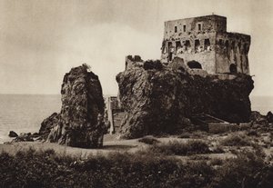 イタリア: カステッロ プライア ア マーレ、カラブリア (白黒写真) 作： Kurt Hielscher
