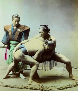 力士たち（1880年頃）（写真 作： Kusakabe (attr. to) Kimbei
