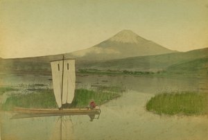 日本: 穂高目湖の手前に帆船がある富士山 (富士山)
