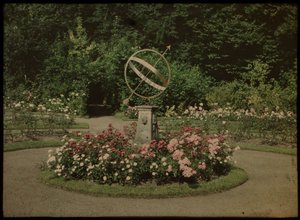家の庭の日時計 Kersbergen、ツァイスト 作： Lambertus Hendrik van Berk