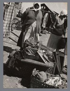 トゥルク、フィンランドのフリー マーケット Abo (Turku) フィンランドの Marktweiß (オブジェクトのタイトル) 作： Laszlo Moholy Nagy