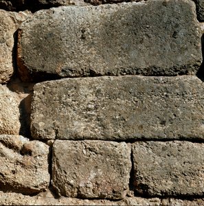 ライオンズゲート付近の壁：ペロポネソス半島の古代都市ミケネスの跡地（紀元前1500～1100年）ギリシャ 作： Late Helladic Period Mycenaean
