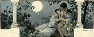 月の光を受けて抱き合うカップル 作： Leo Kainradl