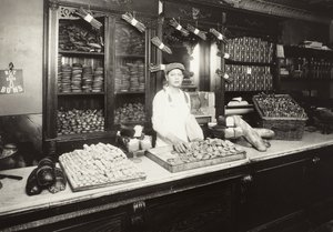  作： Lewis Wickes Hine