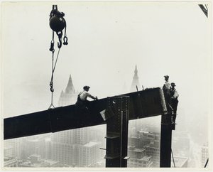 エンパイアステートビルディングの構築、1931年